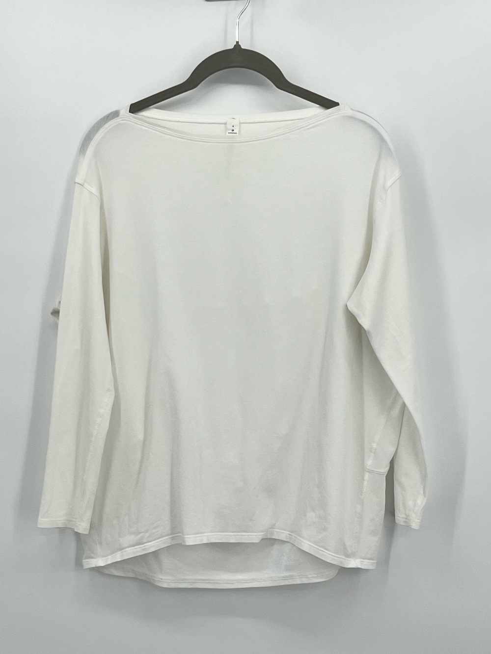 Lululemon Back in Action long sleeve top. Gently worn. Size 4